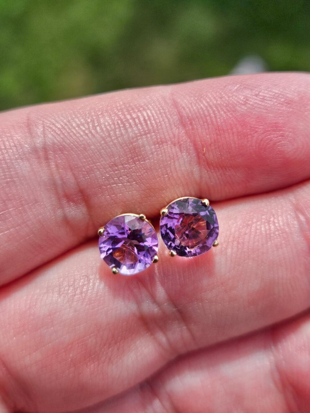 14K Yellow Gold Lab Created Amethyst 4 Prong Stud Earrings 8mm